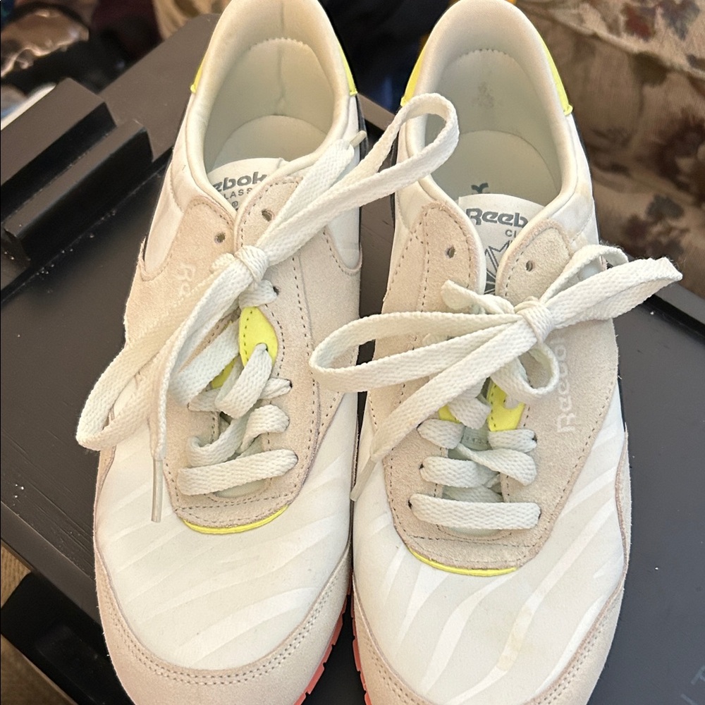 Reebok Beige and White Sneakers with Yellow Accents